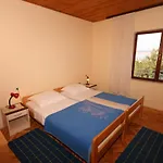 Apartment By The Sea Starigrad, Paklenica - 6589 Starigrad Paklenica